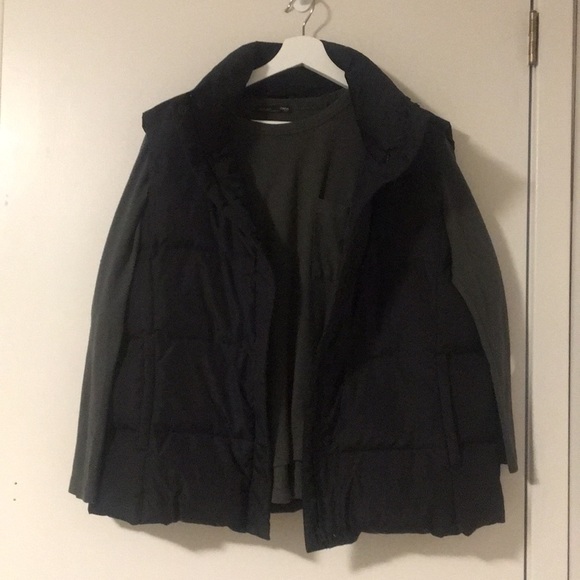 Sleeveless Jacket - Picture 5 of 5